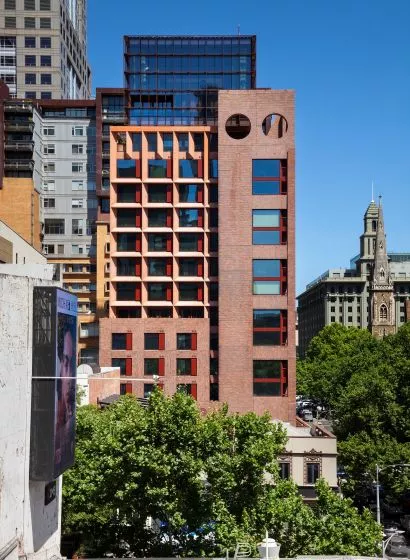 Melbourne Place Hotel