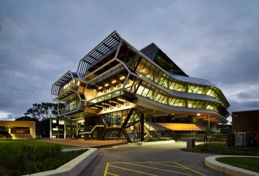 Monash University<br>Green Chemical Futures</br>Building